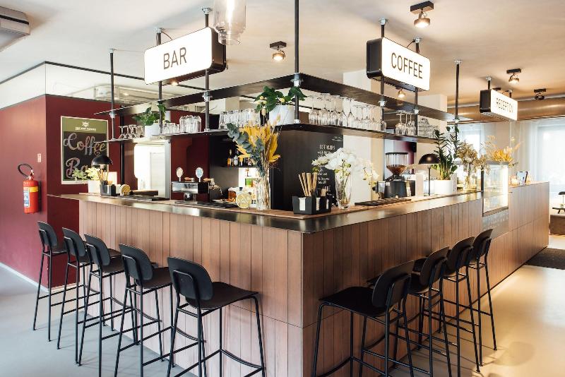 Miss Sophie's Downtown - Bar