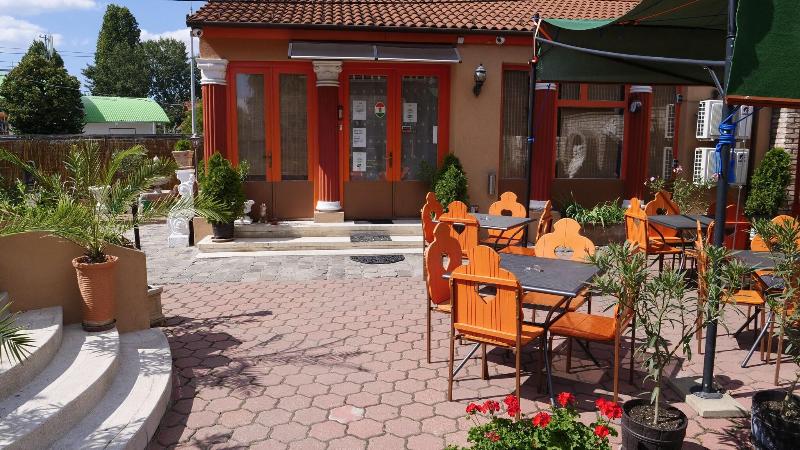Attila Hotel - Teras