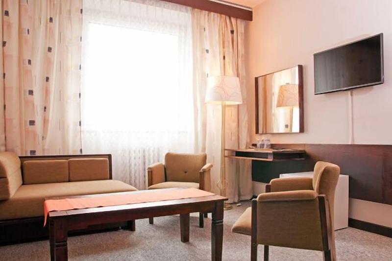 Hotel Merkur - Genel