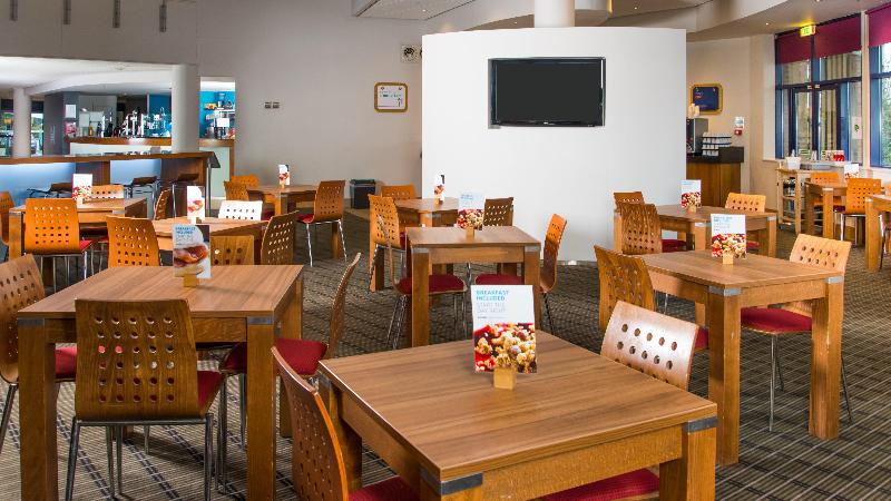 Holiday Inn Express Newport - Restoran