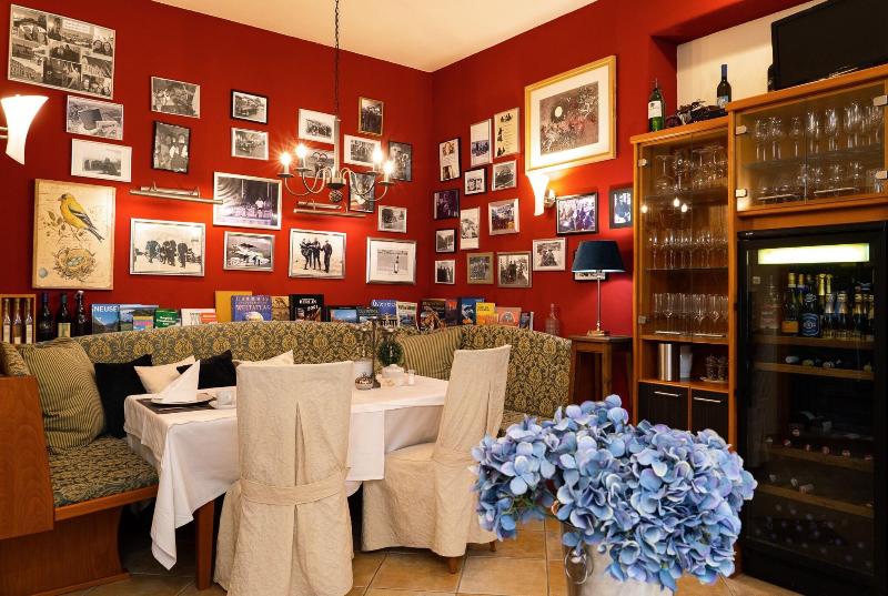 Hotel Garni Pölzl - Restoran