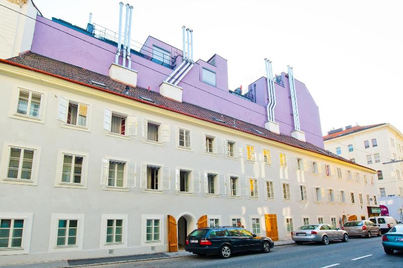 Vox Design Hotel - Genel