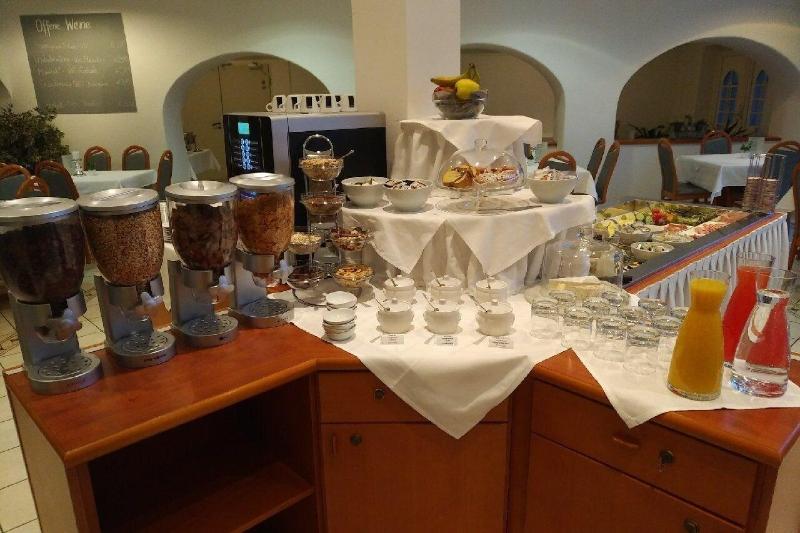 Sporthotel Podersdorf - Restoran