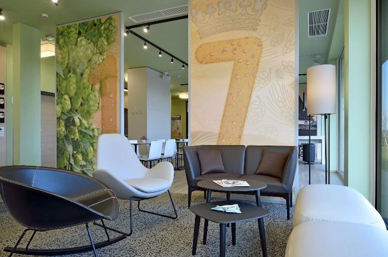 B&B Hotel Graz City-Süd - Lobi