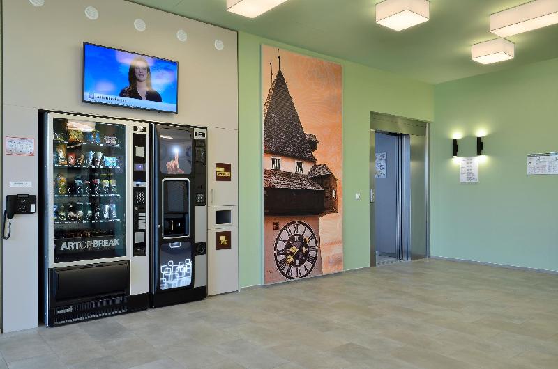 B&B Hotel Graz City-Süd - Lobi