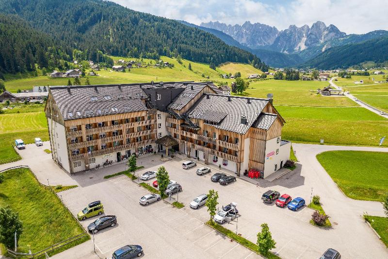 Cooee Alpin Hotel Dachstein - Genel