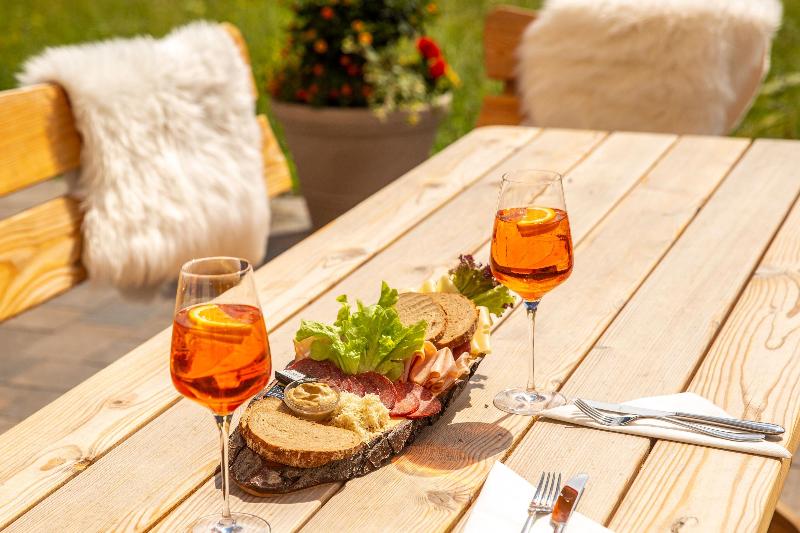 Cooee Alpin Hotel Dachstein - Genel