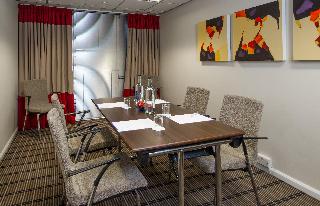 Holiday Inn Express London - Luton Airport fotoÄŸrafÄ±