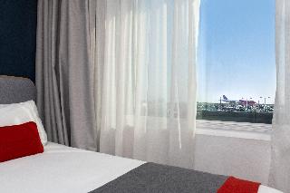 Holiday Inn Express London - Luton Airport fotoÄŸrafÄ±