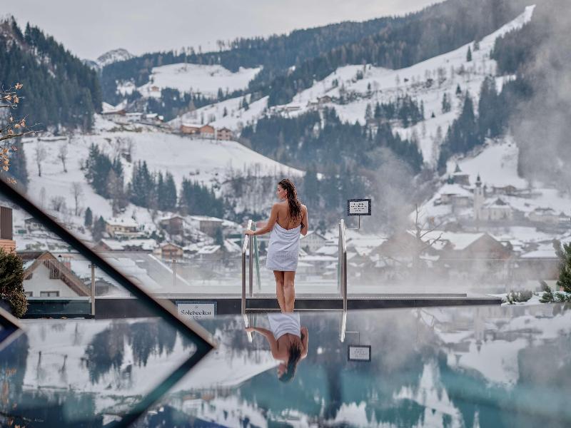 Das Edelweiss - Salzburg Mountain Resort - Havuz
