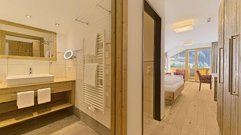 Hotel Kristall - Oda