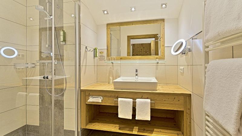 Hotel Kristall - Oda