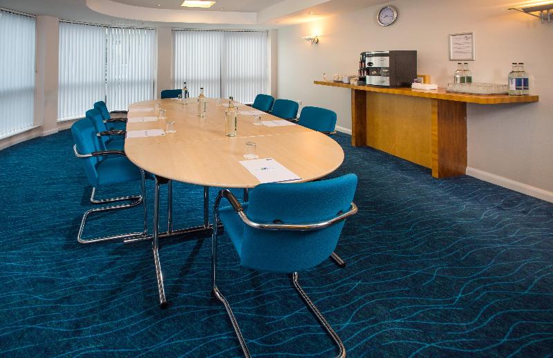 Holiday Inn Express Hemel Hempstead - Toplantı