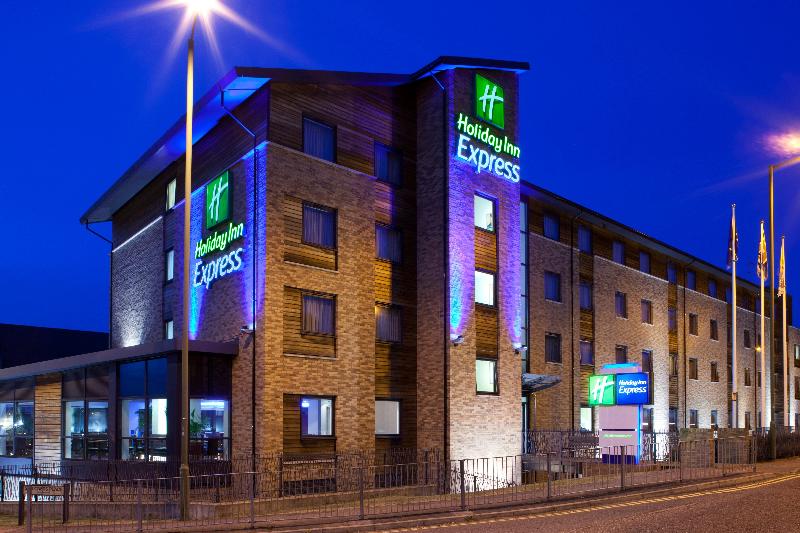 Holiday Inn Express Hemel Hempstead - Genel
