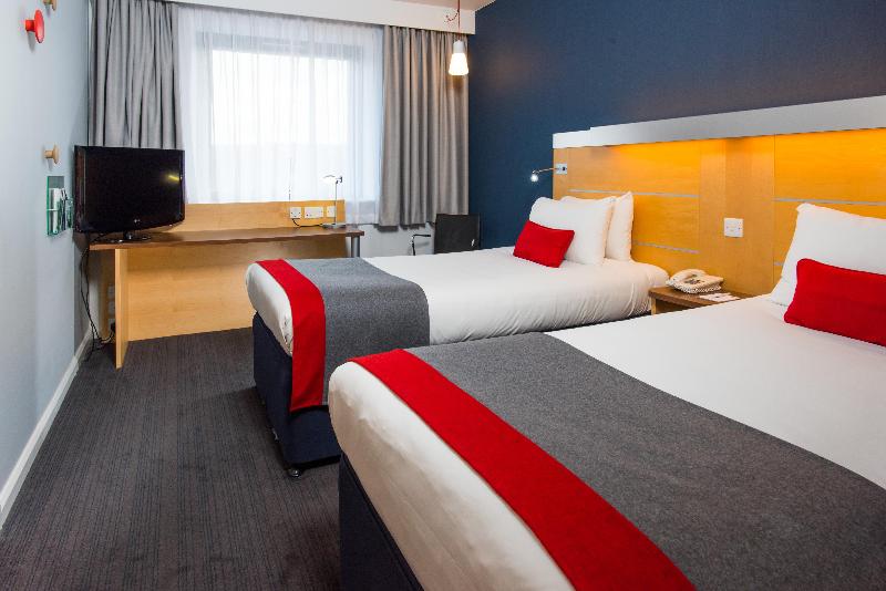 Holiday Inn Express Hemel Hempstead - Oda