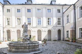 Gästehaus im Priesterseminar Salzburg fotoÄŸrafÄ±