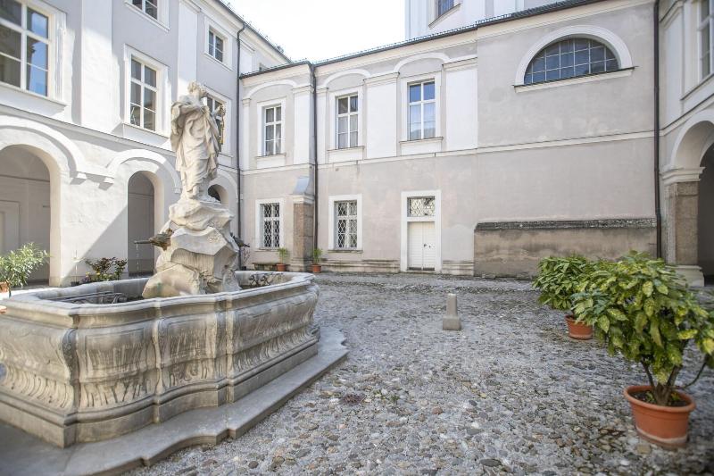 Gästehaus im Priesterseminar Salzburg - Genel