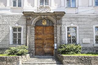 Gästehaus im Priesterseminar Salzburg fotoÄŸrafÄ±