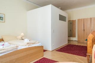 Gästehaus im Priesterseminar Salzburg fotoÄŸrafÄ±