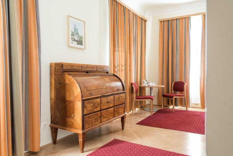 Gästehaus im Priesterseminar Salzburg - Oda