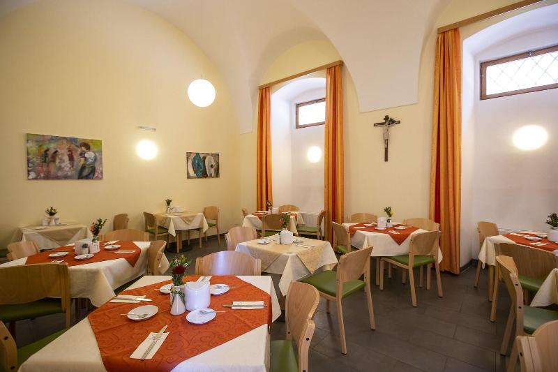 Gästehaus im Priesterseminar Salzburg - Restoran