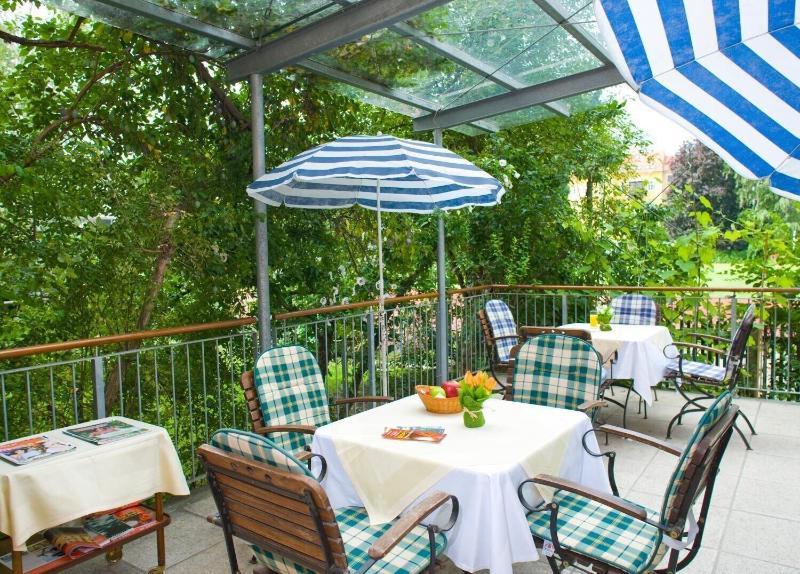 Haus Mobene - Hotel Garni - Restoran