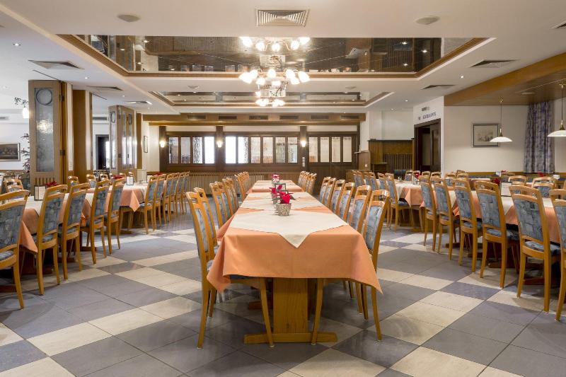 1A Landhotel Schicklberg - Restoran