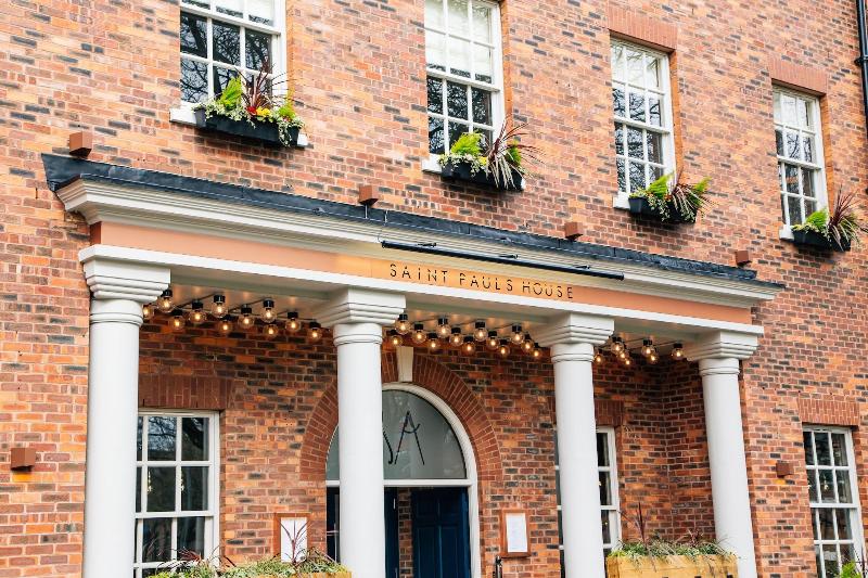 Saint Pauls House - Genel