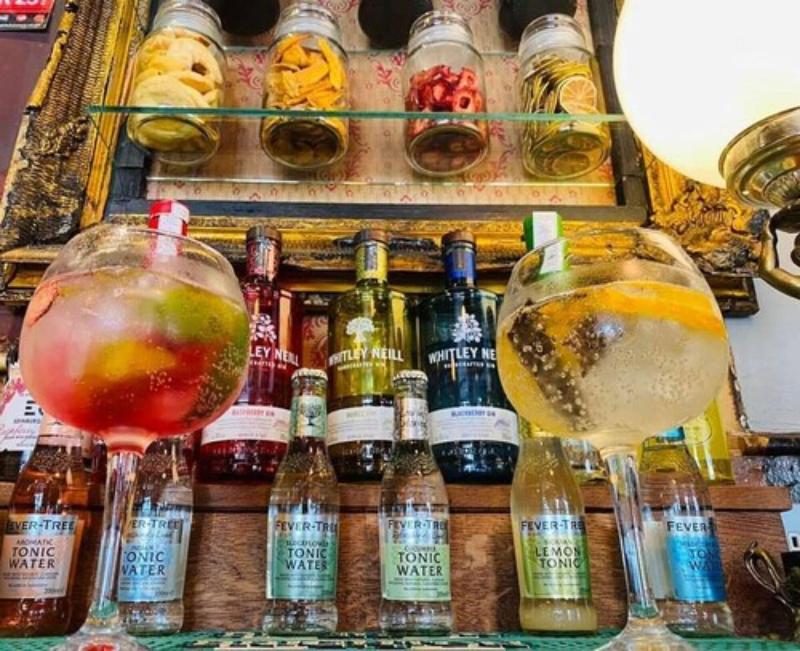 The Southern Belle - Bar