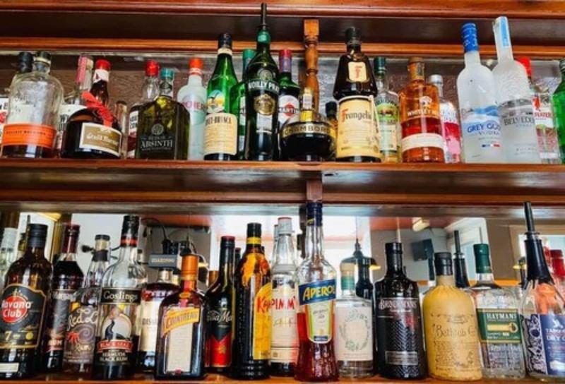 The Southern Belle - Bar