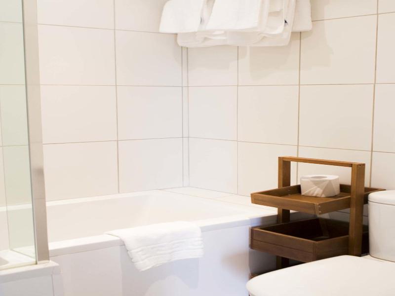 Les Douvres Hotel - Genel