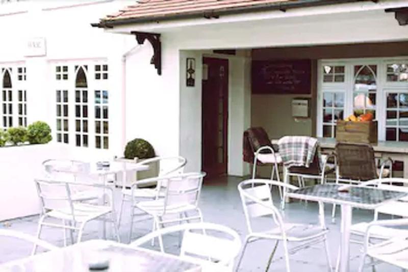 Les Douvres Hotel - Genel