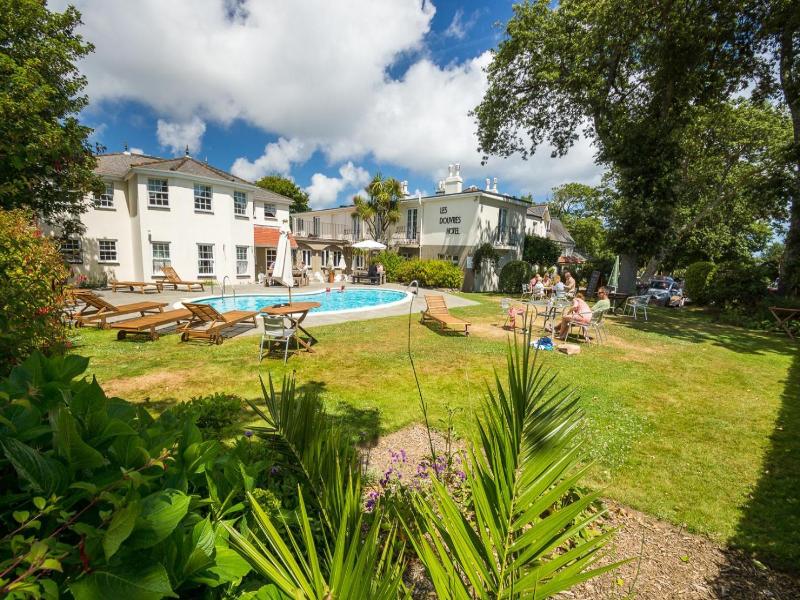 Les Douvres Hotel - Genel