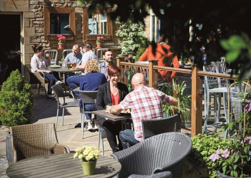 Toll House Inn - Teras