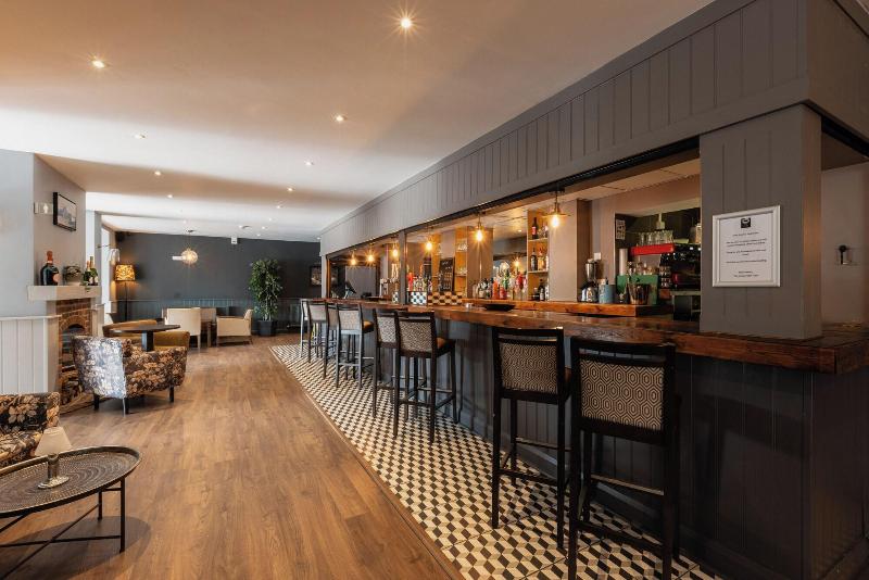 The Stones Hotel - Bar