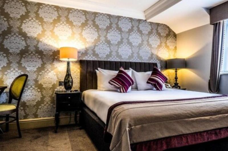 Foley Hotel - Oda