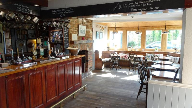 The Furze Bush Inn - Lobi