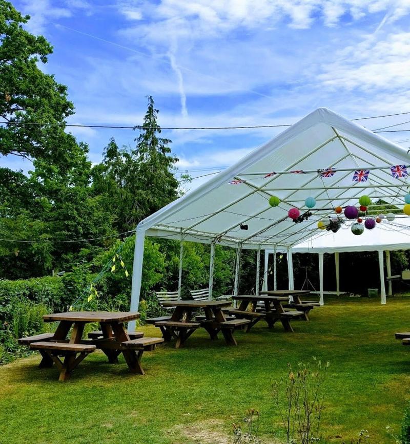 The Furze Bush Inn - Aktivite