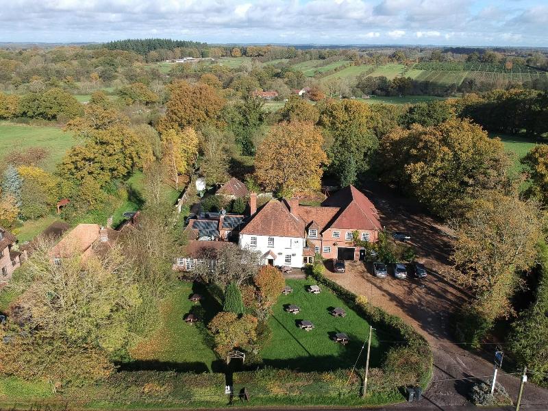 The Furze Bush Inn - Genel