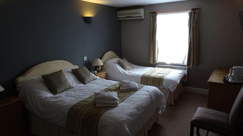 The Furze Bush Inn - Oda