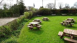 The Furze Bush Inn fotoÄŸrafÄ±
