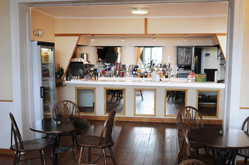 The Hope Hotel - Bar