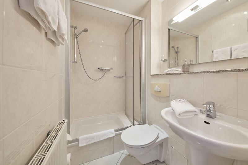 Hotel Garni Sonnenhof - Oda