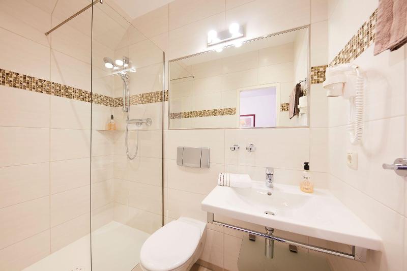 Hotel Garni Sonnenhof - Oda