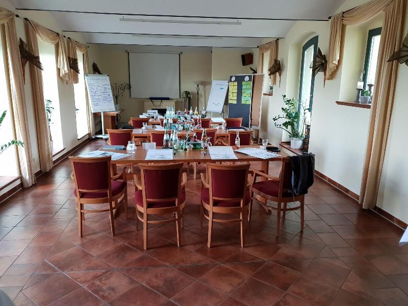 Hotel & Restaurant Moritz an der Elbe - Toplantı