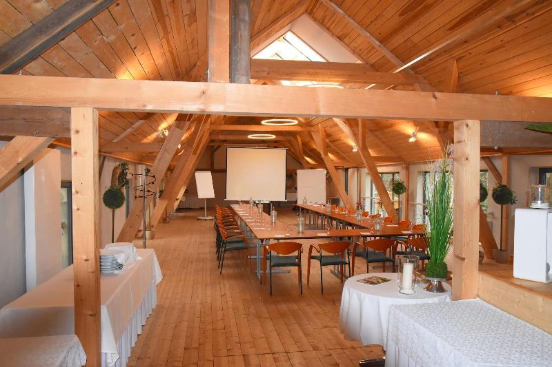 Hotel & Restaurant Moritz an der Elbe - Toplantı