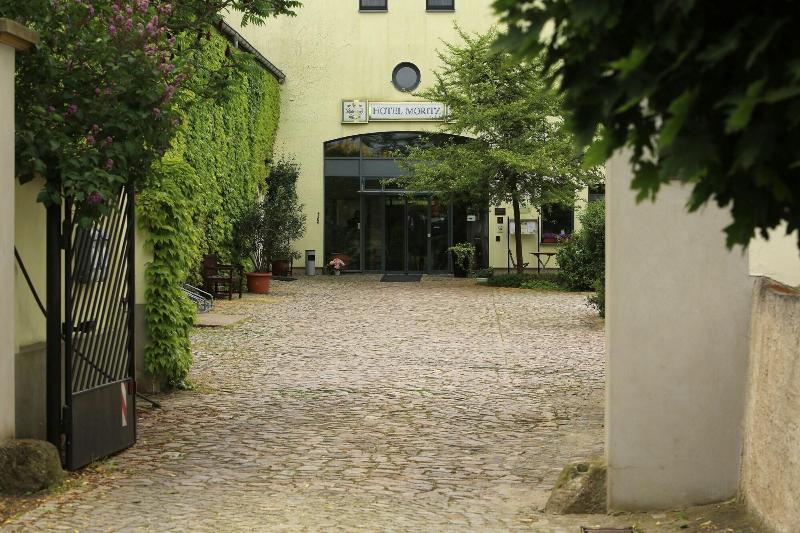 Hotel & Restaurant Moritz an der Elbe - Genel