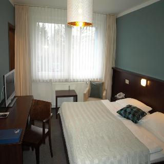 Strandhotel Senftenberger See fotoÄŸrafÄ±
