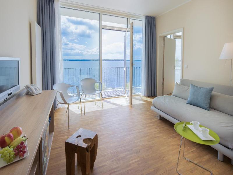 Strandhotel Senftenberger See - Genel