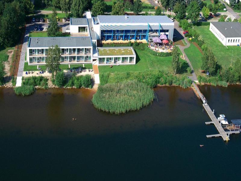 Strandhotel Senftenberger See - Genel